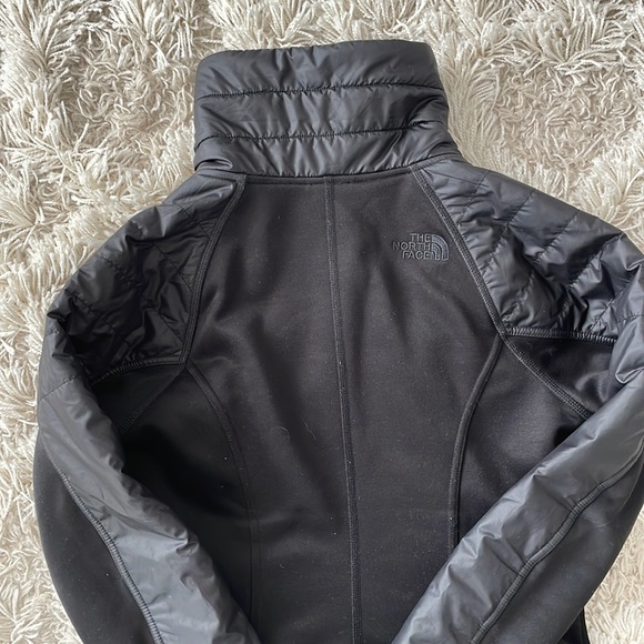 Women's North Face Jacket Size SM - Picture 5 of 6